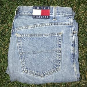 Tommy Hilfiger Mom Jeans